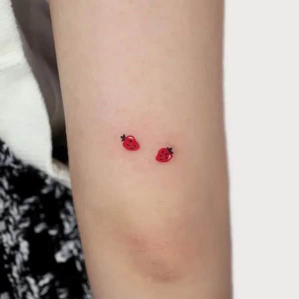 Simple Strawberry Tattoo