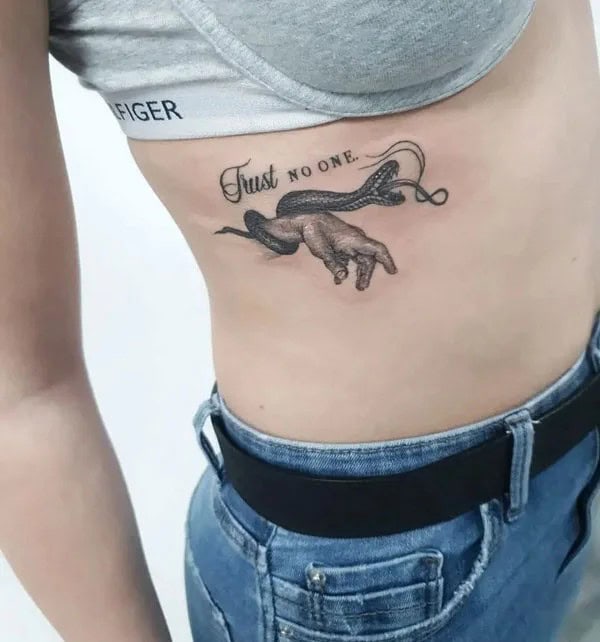 “Trust No One” Tattoo For Girls