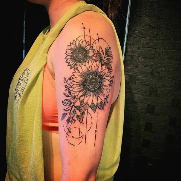 Revitalizing Designs of Sunflower Tattoos That Aid In Finding Contentment!